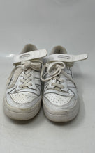 Load image into Gallery viewer, Adidas Kids Forum Low FY7973 White Round Toe Lace-Up Sneaker Shoes Size 7
