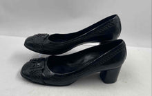 Load image into Gallery viewer, Authentic Tory Burch Womens Black Leather Loafer Pump Heels Size 10M Damaged
