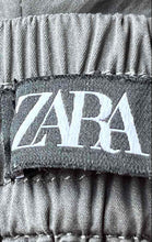 Load image into Gallery viewer, Zara Womens Gray Elastic Waist Baggy Skater Parachute Jogger Pants Size XS

