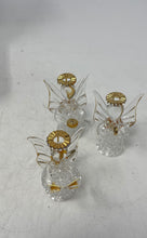 Load image into Gallery viewer, Musical Worry Box With Three Hand Spun Angels In Velvet Case
