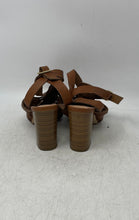 Load image into Gallery viewer, Madden Girl Womens Reine Brown Faux Leather Buckle Block Heels Strappy Sandals 6
