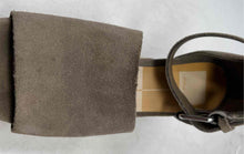 Load image into Gallery viewer, Dolce Vita Womens Dark Beige Open Toe Platform Sandals Size 6.5
