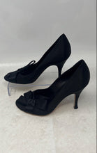Load image into Gallery viewer, Cerre Womens Black Front Knot Exclusive High Stiletto Pump Heels Size 38
