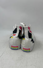 Load image into Gallery viewer, Converse Unisex Chuck Taylor All Star High White Sneaker Shoes Size W7.5 M5.5
