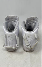 Load image into Gallery viewer, Nike Boys Air Force 1 High 653998-100 White Lace-Up Sneaker Shoes Size 7Y
