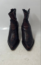 Load image into Gallery viewer, Dolce Vita Womens Brown Black Snakeskin Leather Pointed Toe Ankle Boots Size 7
