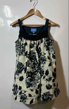 Load image into Gallery viewer, Authentic Simply Vera Vera Wang Womens Multicolor Floral Blouse Top Size 4
