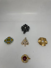 Load image into Gallery viewer, Pins Or Brooches Multicolored (5Pcs)
