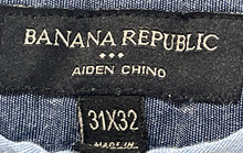 Load image into Gallery viewer, Banana Republic Mens Aiden Dark Khaki Flat Front Pockets Chino Pants Size 31x32
