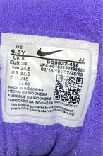 Load image into Gallery viewer, Nike Boys Air Max Speed Turf BQ9632-400 Multicolor Lace-Up Sneaker Shoes Sz 6.5Y
