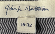 Load image into Gallery viewer, John W. Nordstrom Mens Gray Cotton Long Sleeve Collared Dress Shirt Size 16-32
