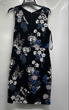 Load image into Gallery viewer, Banana Republic Womens Black Floral Sleeveless V-Neck Back-Zip Sheath Dress Sz 6
