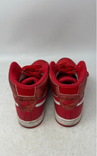 Load image into Gallery viewer, Nike Womens Air Prestige 3 Red Lace-Up Sneakers Shoes Size 7
