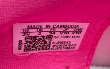 Load image into Gallery viewer, Adidas Kids Goletto IX JH6645 Pink White Low Top Lace-Up Soccer Cleats Size 2.5
