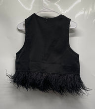 Load image into Gallery viewer, Strut &amp; Bolt Womens Black Feather Hem Sleeveless Cropped Blouse Top Size L
