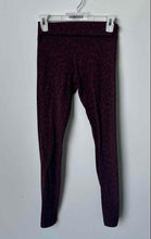 Load image into Gallery viewer, Lululemon Womens Wine Floral Pull On Elastic Waist Skinny Ankle Leggings Size 4
