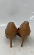 Load image into Gallery viewer, Aldo Womens Moonglow Brown Pointed Toe Slip-On Stiletto D&#39;Orsay Heels Size 8.5M
