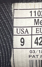 Load image into Gallery viewer, Brooks Mens Beast 18 Gray Black Low Top Lace-Up Sneaker Shoes Size 9
