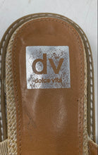 Load image into Gallery viewer, Dolce Vita Womens Falcun Beige Round Toe Slip-On Fisherman Sandals Size 8
