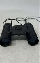 Load image into Gallery viewer, Simmons Model 1156 Black 8x21 Field Of View Compact Binoculars Untested

