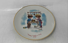 Load image into Gallery viewer, Gorham Moppets Happy Mother's Day Series 1978 Round Shape Collector Plate
