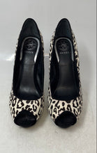 Load image into Gallery viewer, Guess Womens Black White Animal Print Peep-Toe Stiletto Pump Heels Size 6.5M
