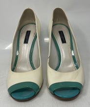 Load image into Gallery viewer, Authentic Dolce &amp; Gabbana Womens White Green Pump Heels Size EUR 37 Damaged
