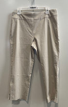 Load image into Gallery viewer, JM Collection Womens Beige Studded Pull-On Capri Pants Size Large With Tag
