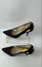Load image into Gallery viewer, Michael Kors Womens Hamilton Black Leather Pointed Toe Pump Heels Size 6 M
