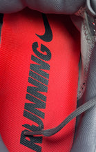 Load image into Gallery viewer, Nike Mens Zoom Winflo 5 AA7406-006 Gray Black Orange Running Shoes Size 10

