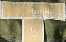 Load image into Gallery viewer, Michael Kors Womens Green Pleated Front Slash Pockets Chino Shorts Size 10
