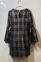 Load image into Gallery viewer, New York &amp; Company Womens Silver Black Stretch Bell Sleeve Shift Dress S W/Tag
