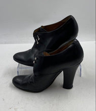 Load image into Gallery viewer, Authentic Yves Saint Laurent Womens Black Ankle Boots Size EUR 35.5 Damaged
