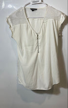 Load image into Gallery viewer, Express Womens White Short Sleeve V-Neck Regular Fit 1/4 Zip Blouse Top Size M
