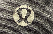 Load image into Gallery viewer, Lululemon Womens Black Round Neck Racerback Built-In Bra Tank Top Size No Size
