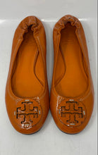 Load image into Gallery viewer, Authentic Tory Burch Womens Burnt Orange Ballet Flats Size 7.5 M Damaged
