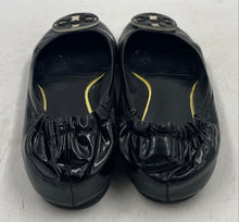 Load image into Gallery viewer, Authentic Tory Burch Womens Reva Black Patent Leather Ballet Flats Sz 8M Damaged

