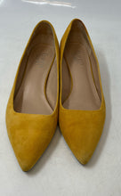 Load image into Gallery viewer, Franco Sarto Womens Mustard Color Leather Square Toe Slip On Pump Heels Size 9 M
