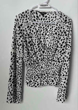 Load image into Gallery viewer, Express Womens White Black Animal Printed Long Sleeve Blouse Top Size S/P
