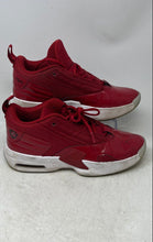 Load image into Gallery viewer, Nike Mens Air Jordan Max Aura 6 Red White Lace-Up Sneaker Shoes Size 8.5
