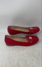 Load image into Gallery viewer, Kenneth Cole Reaction Womens Red Leather Round Toe Slip-On Ballet Flats Size 7
