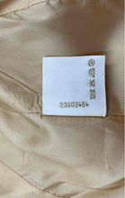 Load image into Gallery viewer, Authentic Escada Womens Beige White Pure Wool Double-Breasted Blazer Size EUR 40
