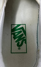 Load image into Gallery viewer, Vans Unisex Classics White Green Low Top Slip-On Sneaker Shoes Size M5 W6.5
