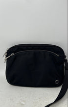 Load image into Gallery viewer, Lululemon Womens City Adventurer Black Zipper Adjustable Strap Crossbody Bag
