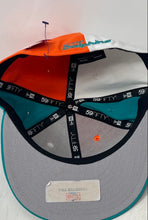 Load image into Gallery viewer, Lot Of Assorted 4 Pcs Mens Multicolor Adjustable Designer Snapback Cap
