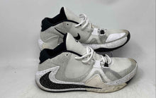 Load image into Gallery viewer, Nike Mens Zoom Freak 1 Oreo White Black Lace-Up Sneaker Shoes Size 11.5
