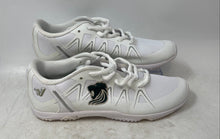 Load image into Gallery viewer, Varsity Womens DBL Edge 2 White Green Lace-Up Cheerleading Shoes Size 7.5
