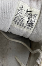 Load image into Gallery viewer, Authentic Nike Mens Air Max 97 921826-101 White Sneaker Shoes Size 10 Damaged
