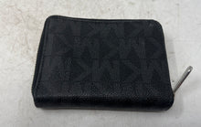 Load image into Gallery viewer, Michael Kors Womens Jet Set Black Signature Print Zip-Around Wallet
