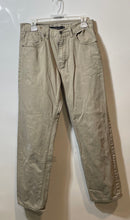 Load image into Gallery viewer, Calvin Klein Mens Beige Cotton Belt Loops Button Front Straight Leg Jeans Sz 32
